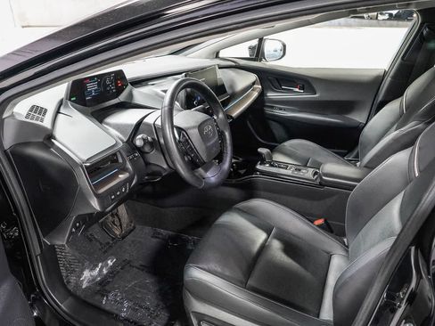 Certified 2023 Toyota Prius XLE FWD image 17