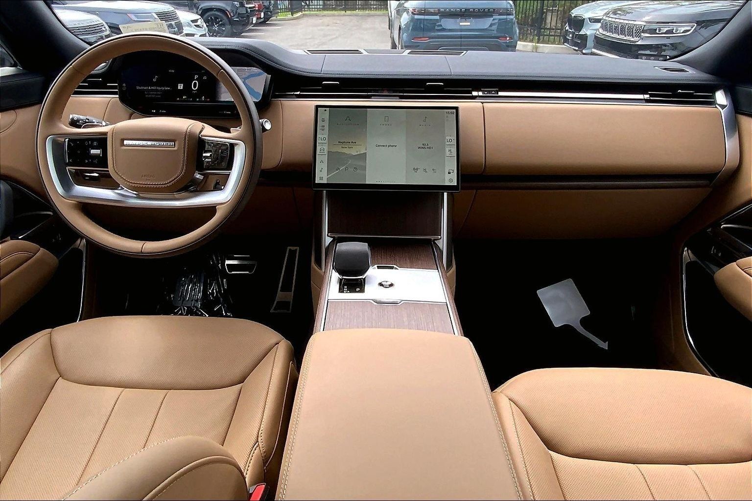 New 2026 Land Rover Range Rover SE AWD/4WD image 5