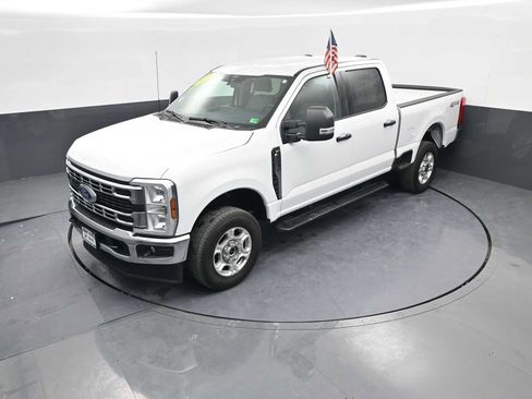 Used 2025 Ford F250 XLT image 27