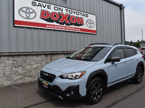 Used 2022 Subaru Crosstrek 2.5i Sport w/ Moonroof Package AWD/4WD image 26