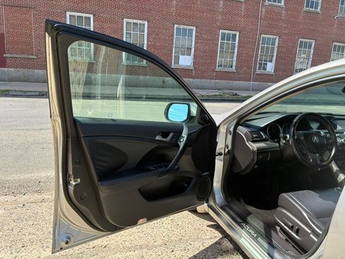 Used 2010 Acura TSX Sedan FWD image 16