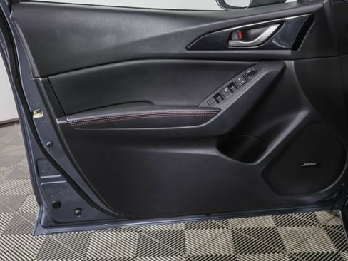 Used 2016 MAZDA MAZDA3 i Grand Touring FWD image 34