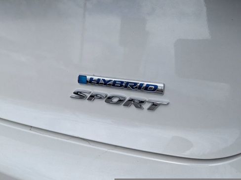 Used 2025 Honda Accord Sport image 9