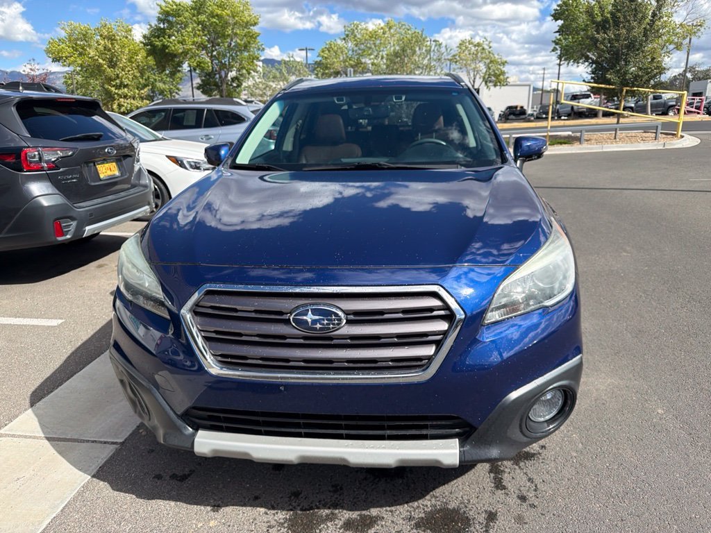 Used 2017 Subaru Outback 2.5i Touring w/ Popular Package #5A AWD/4WD image 2