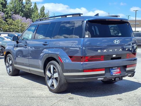 Used 2025 Hyundai Santa Fe Limited FWD image 3