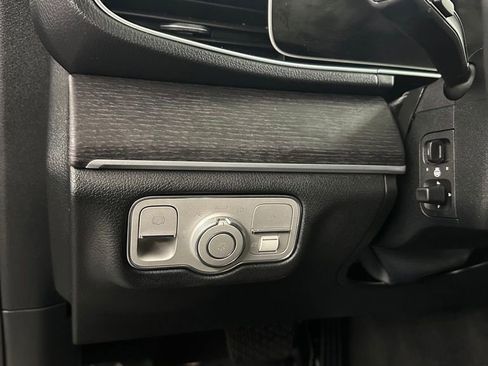 Used 2022 Mercedes-Benz GLE 350 4MATIC w/ 3rd Row Seat Package image 15