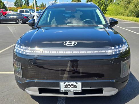 New 2026 Hyundai Ioniq 9 SE image 9