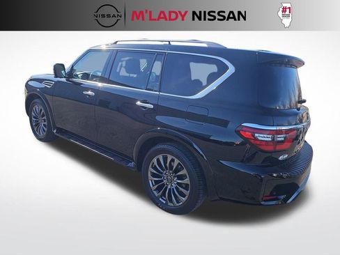 Used 2024 Nissan Armada Platinum w/ Captain's Chairs Package image 7