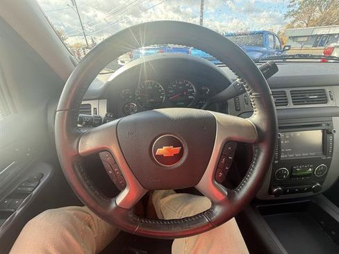 Used 2012 Chevrolet Tahoe LT image 26