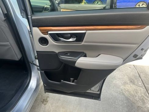 Used 2018 Honda CR-V EX-L image 16