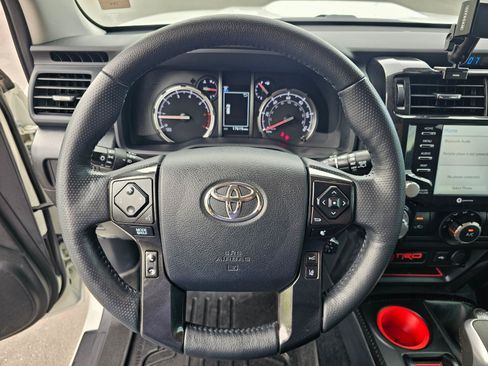 Used 2023 Toyota 4Runner TRD Off-Road Premium w/ Moonroof Package AWD/4WD image 22
