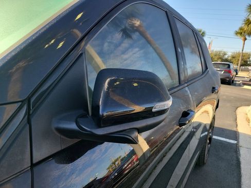 Used 2024 Chevrolet Traverse RS image 5