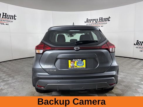 Used 2024 Nissan Kicks S image 6