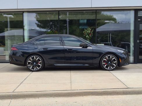 Used 2024 BMW i5 M60 w/ Executive Package AWD/4WD image 8