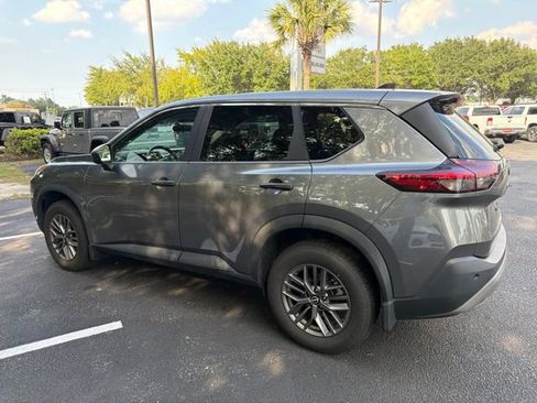 Used 2023 Nissan Rogue S AWD/4WD image 5