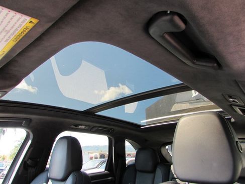 Used 2013 Porsche Cayenne Turbo AWD/4WD image 20