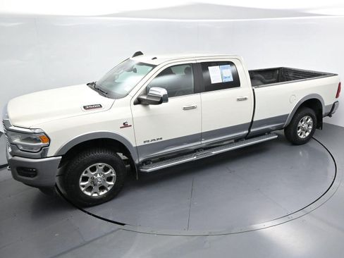 Used 2021 RAM 3500 Laramie w/ Safety Group B AWD/4WD image 43