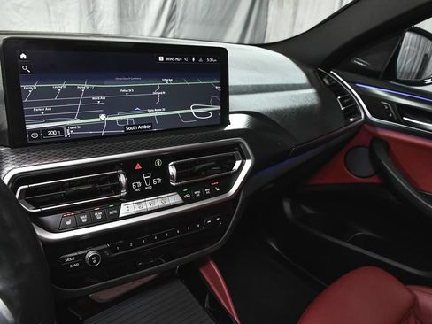 Used 2023 BMW X4 xDrive30i w/ M Sport Package AWD/4WD image 48