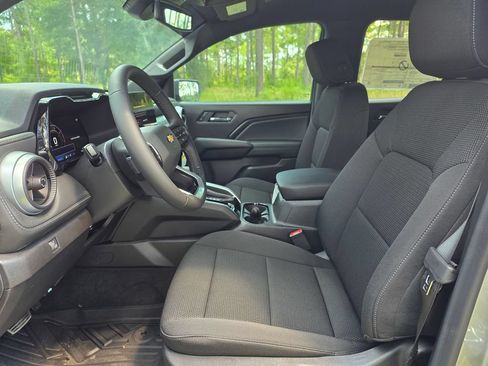 New 2026 Chevrolet Colorado LT RWD image 13
