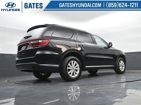 Used 2019 Dodge Durango SXT image 30