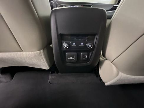 Certified 2020 Buick Enclave Essence w/ Sound and Sites Package FWD image 22