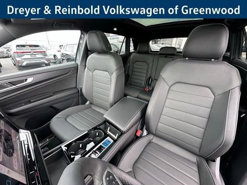 New 2026 Volkswagen Atlas Cross Sport SEL R-Line image 26