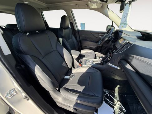 Used 2022 Subaru Forester Touring image 19