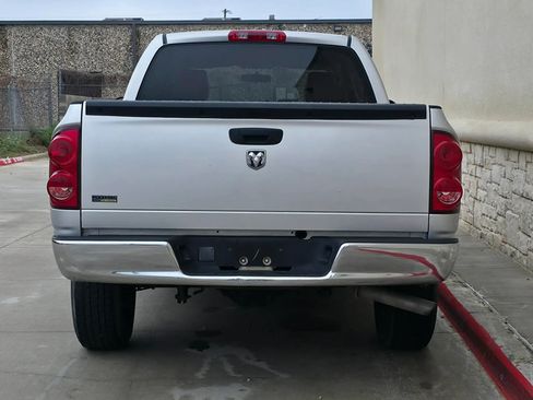 Used 2008 Dodge Ram 1500 Truck ST image 4