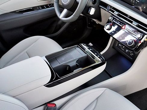 New 2026 Hyundai Tucson Limited image 14