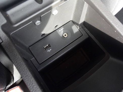 Used 2014 Ford Focus SE image 33