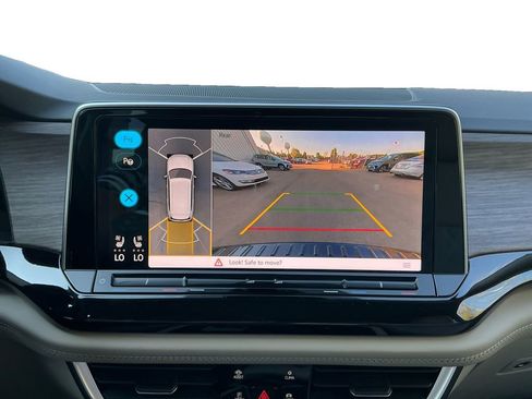 New 2026 Volkswagen Atlas SEL Premium R-Line image 17