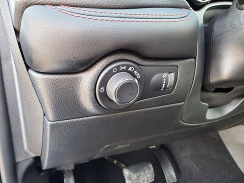 New 2026 Dodge Durango GT image 9