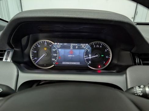 Used 2023 Land Rover Discovery Sport SE R-Dynamic AWD/4WD image 16