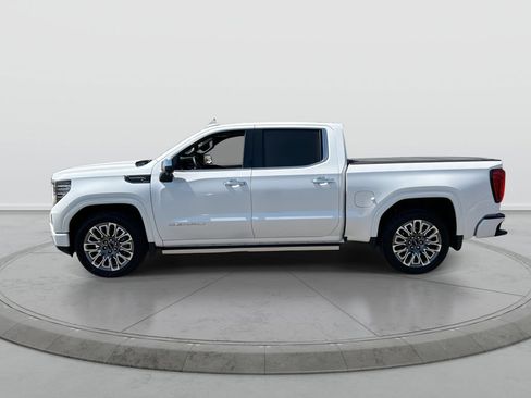 Used 2024 GMC Sierra 1500 Denali Ultimate AWD/4WD image 5