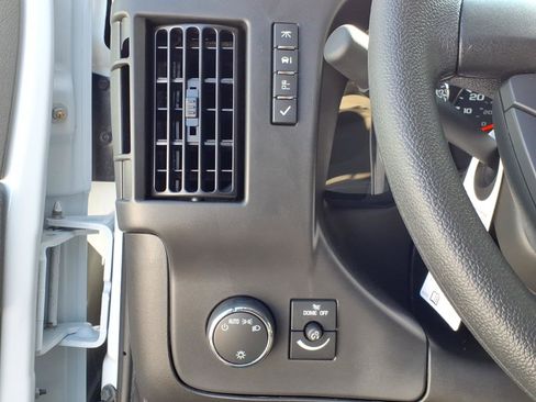 New 2025 GMC Savana 2500 w/ Driver Convenience Package RWD image 11