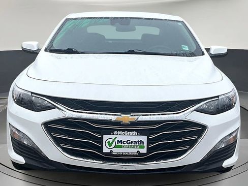 Used 2024 Chevrolet Malibu LT image 2