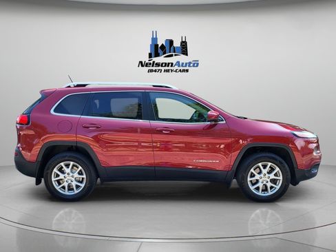 Used 2015 Jeep Cherokee Latitude w/ Cold Weather Group AWD/4WD image 3