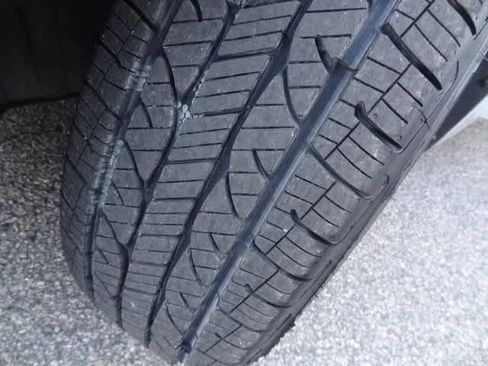 Used 2014 Hyundai Elantra SE image 25