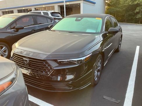 Used 2026 Honda Accord EX-L image 12