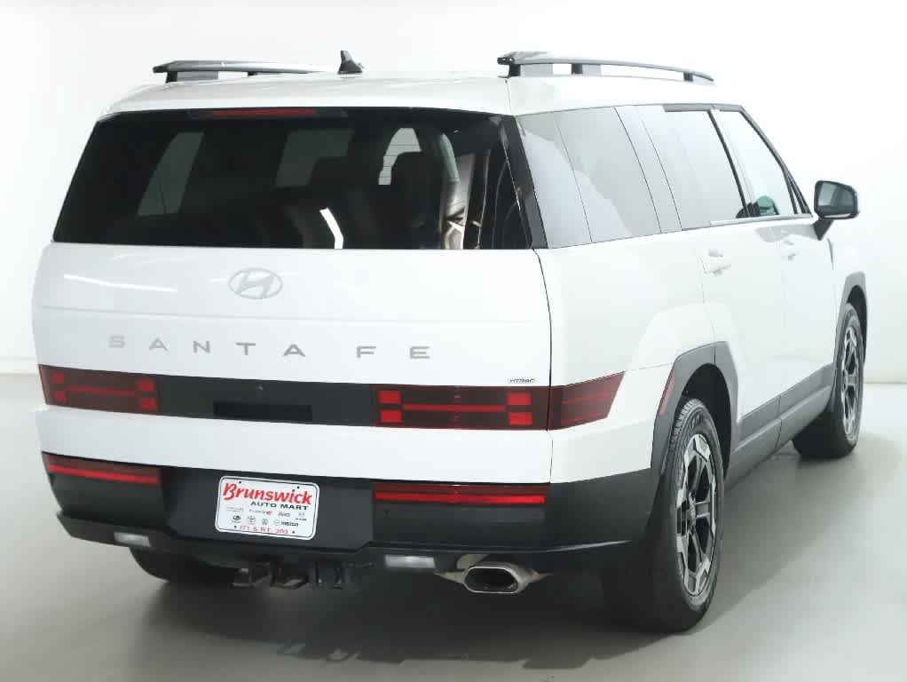 Used 2025 Hyundai Santa Fe SEL AWD/4WD image 46