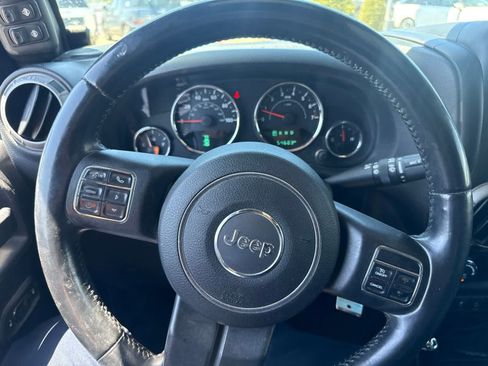 Used 2015 Jeep Wrangler Unlimited Sport w/ Quick Order Package 24S AWD/4WD image 21