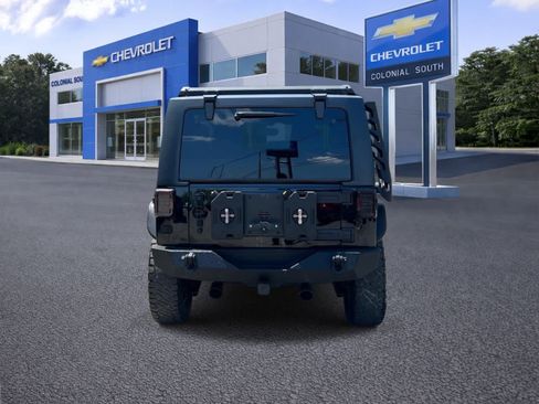 Used 2013 Jeep Wrangler Sahara w/ Dual Top Group AWD/4WD image 5