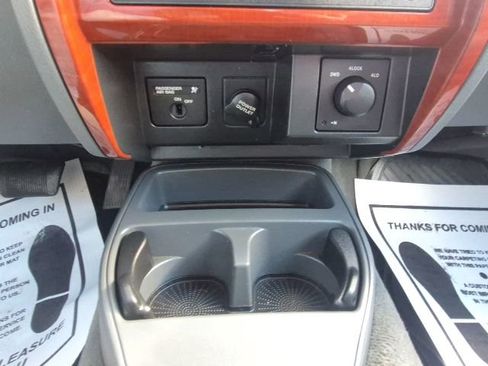 Used 2005 Dodge Dakota SLT w/ Trailer Tow Group image 19