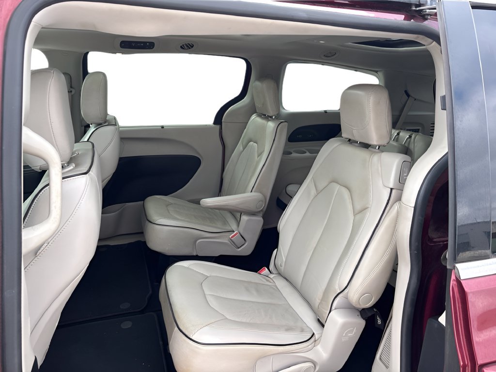 Used 2021 Chrysler Pacifica Limited w/ Premium & Safety Sphere Group AWD/4WD image 26