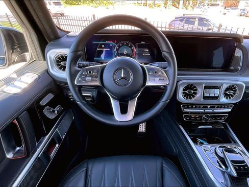 Used 2023 Mercedes-Benz G 550 image 6