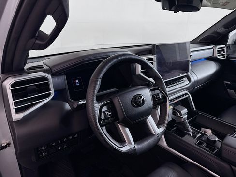 Used 2023 Toyota Tundra Platinum image 9