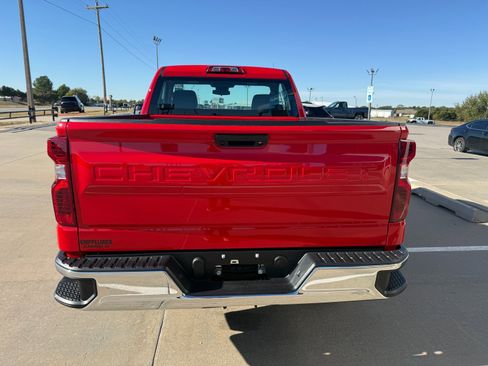 New 2026 Chevrolet Silverado 1500 W/T image 3