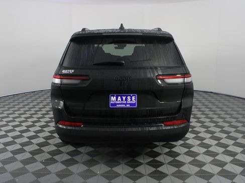 New 2025 Jeep Grand Cherokee L Altitude image 25