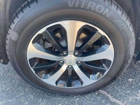 Used 2016 Kia Sorento EX w/ EX Premium Package FWD image 11