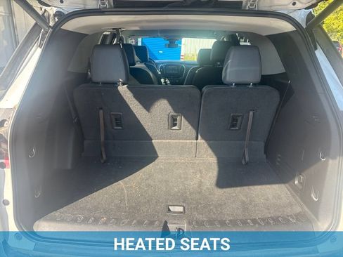 Used 2019 Chevrolet Traverse LT w/ LT Premium Package AWD/4WD image 10